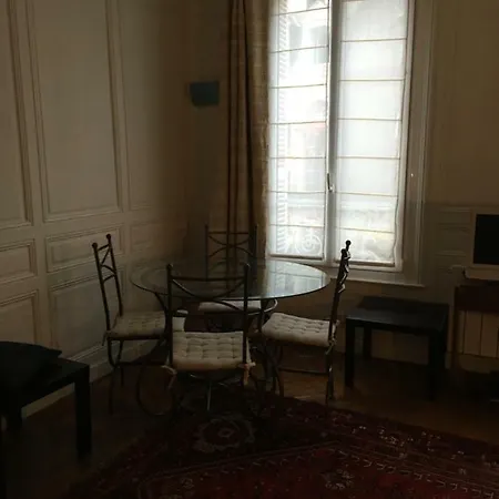 Apartman Studio Karhine's *